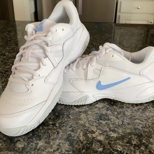 Nike Tennis shoes